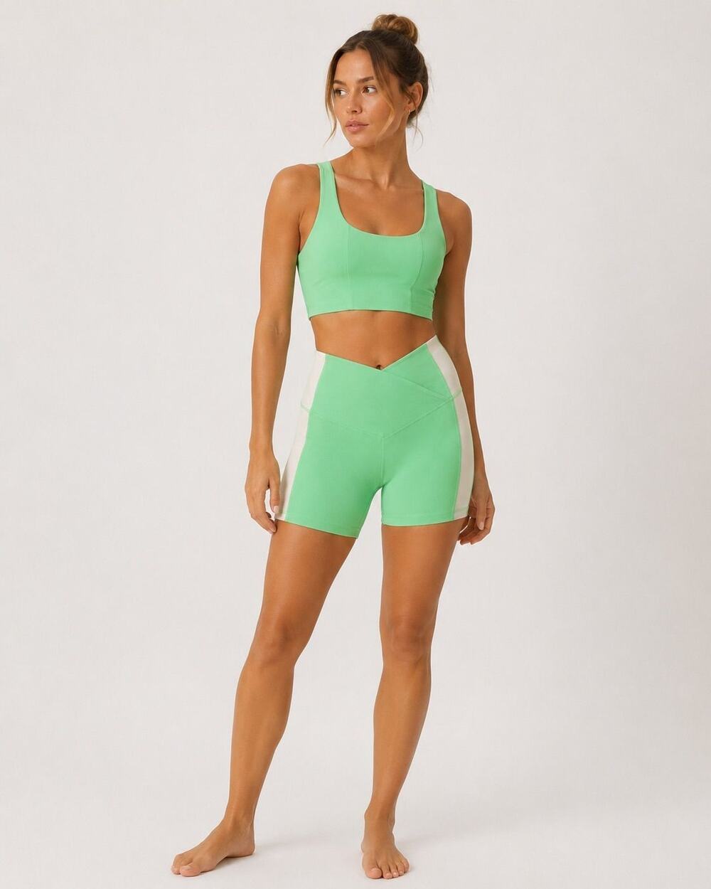 Wilo the Label Green Matching Activewear Bra Shorts Set Size Small